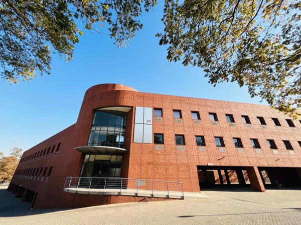 3 150 m² Commercial space