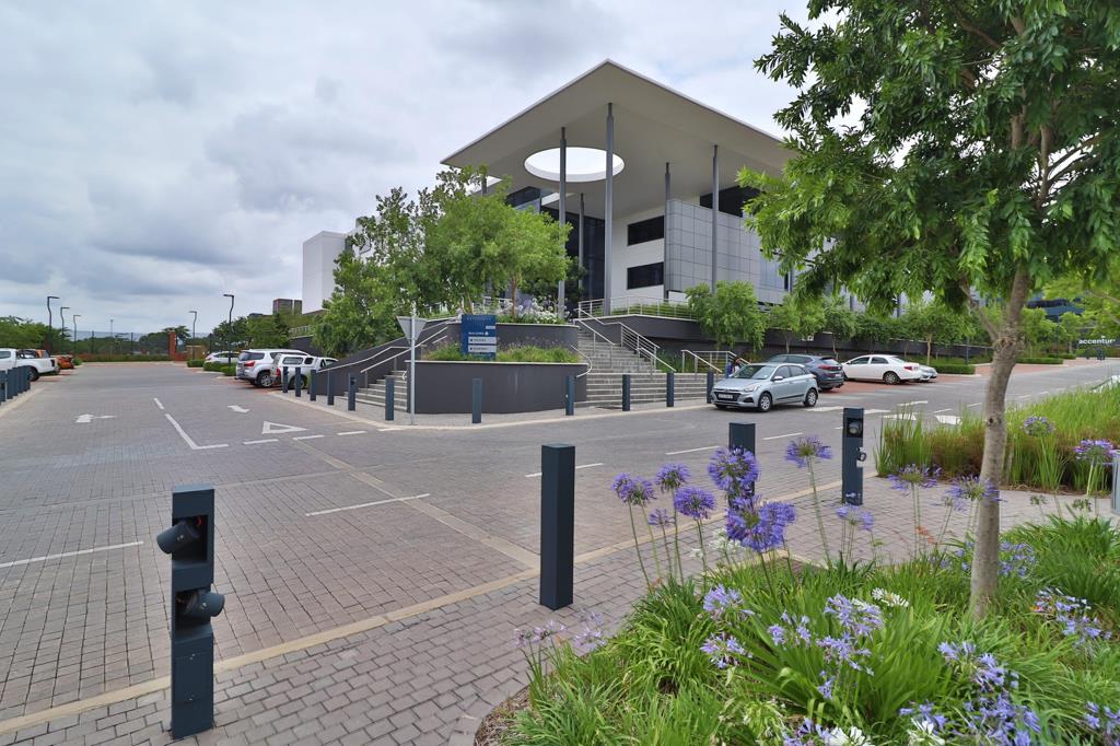 440 m² Commercial space