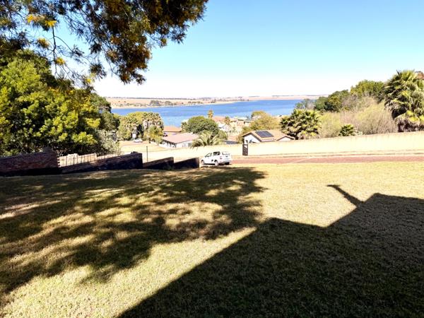 1 024 m² Land