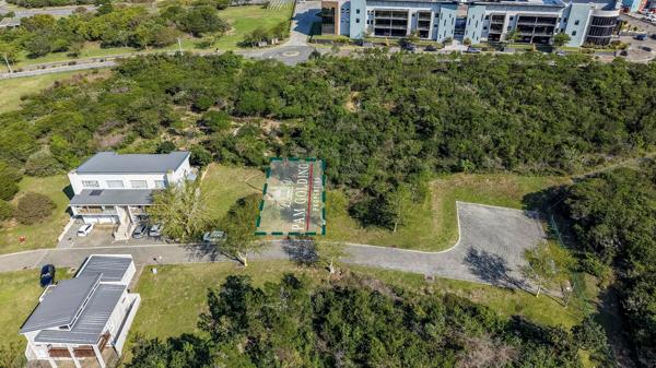 242 m² Land