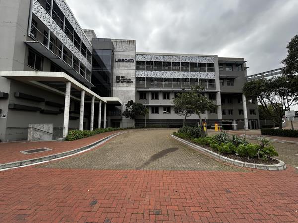 2 506 m² Commercial space