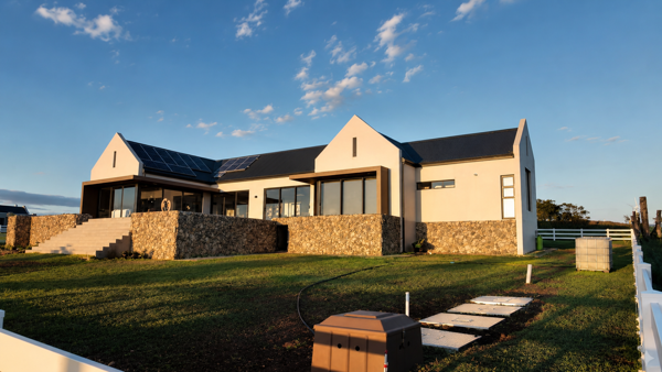2 474 m² Land