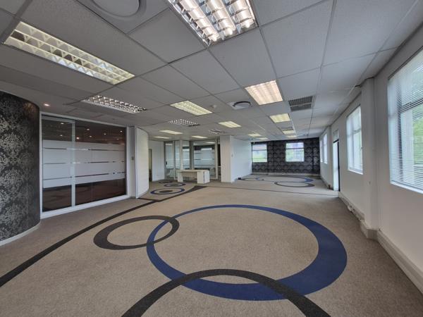 345 m² Commercial space