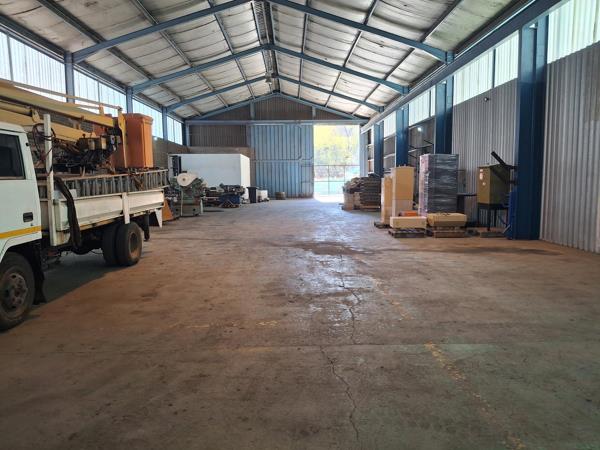 984 m² Industrial space