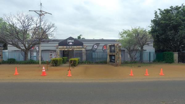 274 m² Commercial space