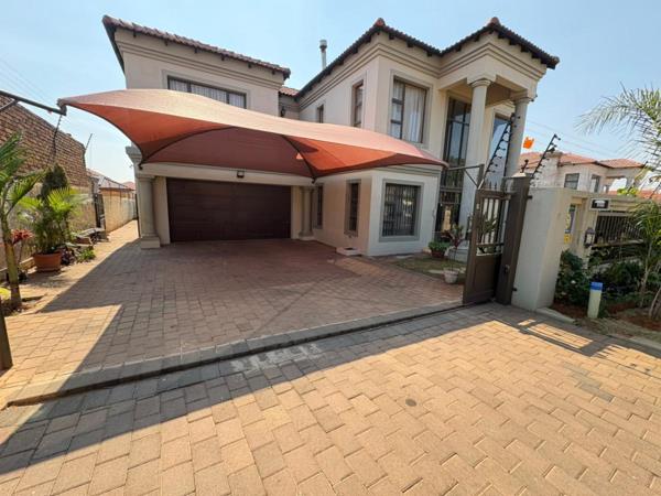 5 Bedroom House