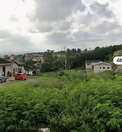 2 118 m² Land