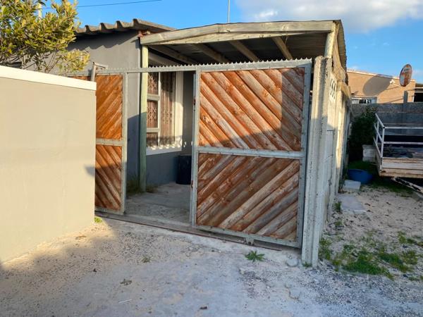 1 Bedroom House