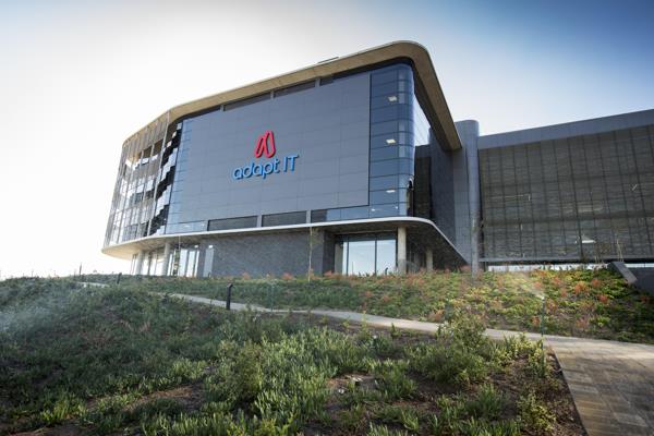 2 495 m² Commercial space