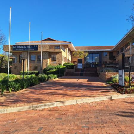 3 105 m² Commercial space