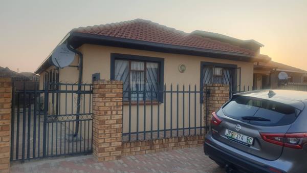 2 Bedroom House