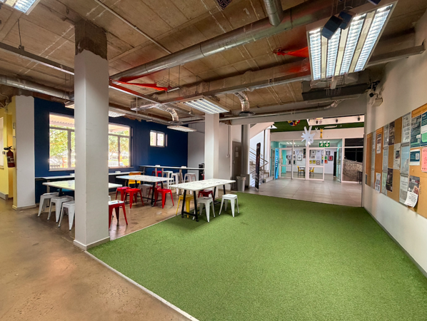 447 m² Commercial space