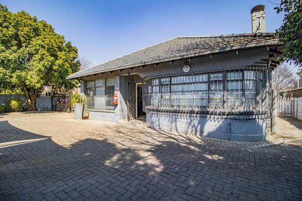 380 m² Commercial space