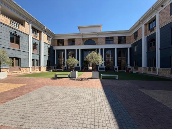 447 m² Commercial space
