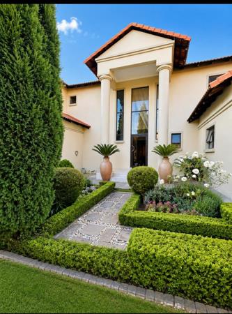 5 Bedroom House