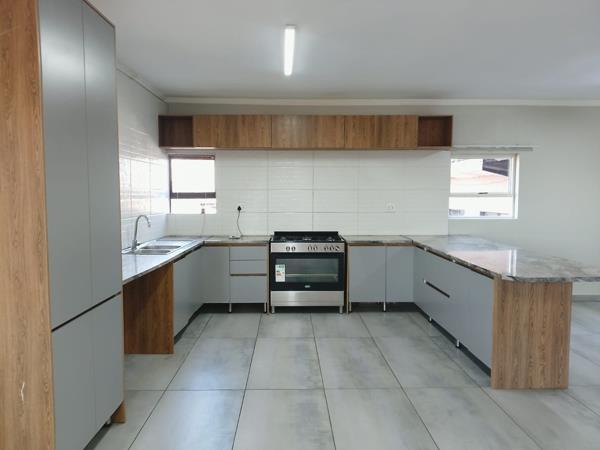 3 Bedroom Apartment