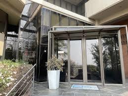 1 592 m² Commercial space