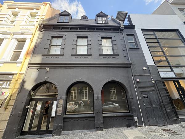 400 m² Commercial space