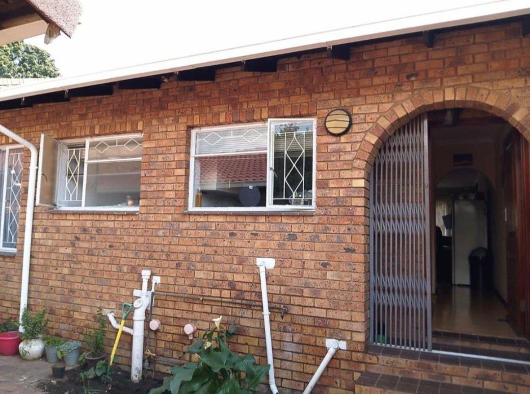 2 Bedroom Townhouse in Ridgeway