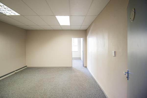 34 m² Commercial space