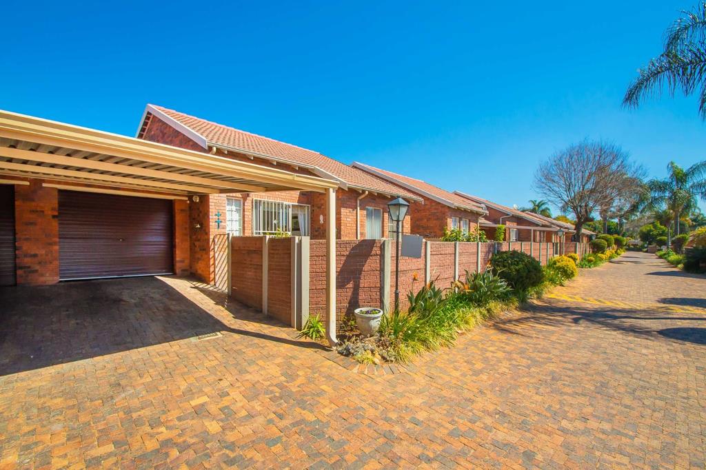 2 Bedroom Townhouse