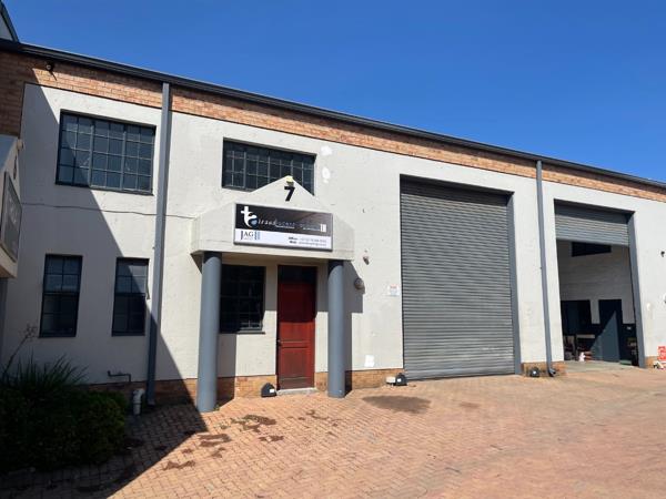 451 m² Industrial space