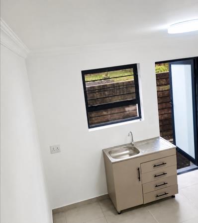 1 Bedroom House