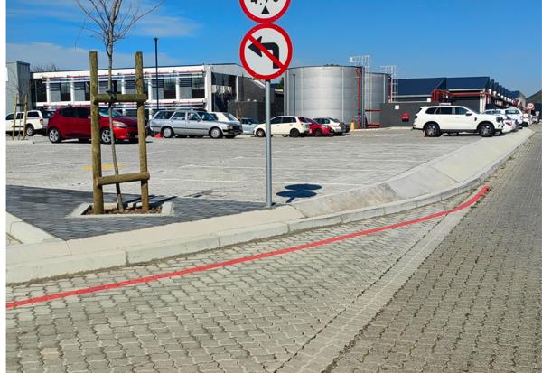 339 m² Commercial space