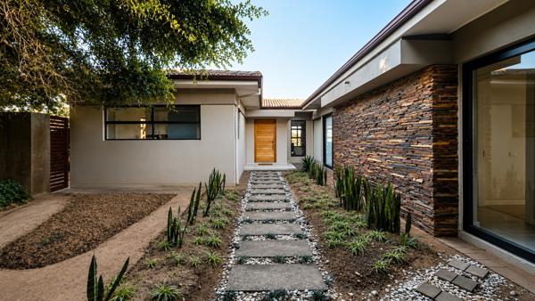 5 Bedroom House