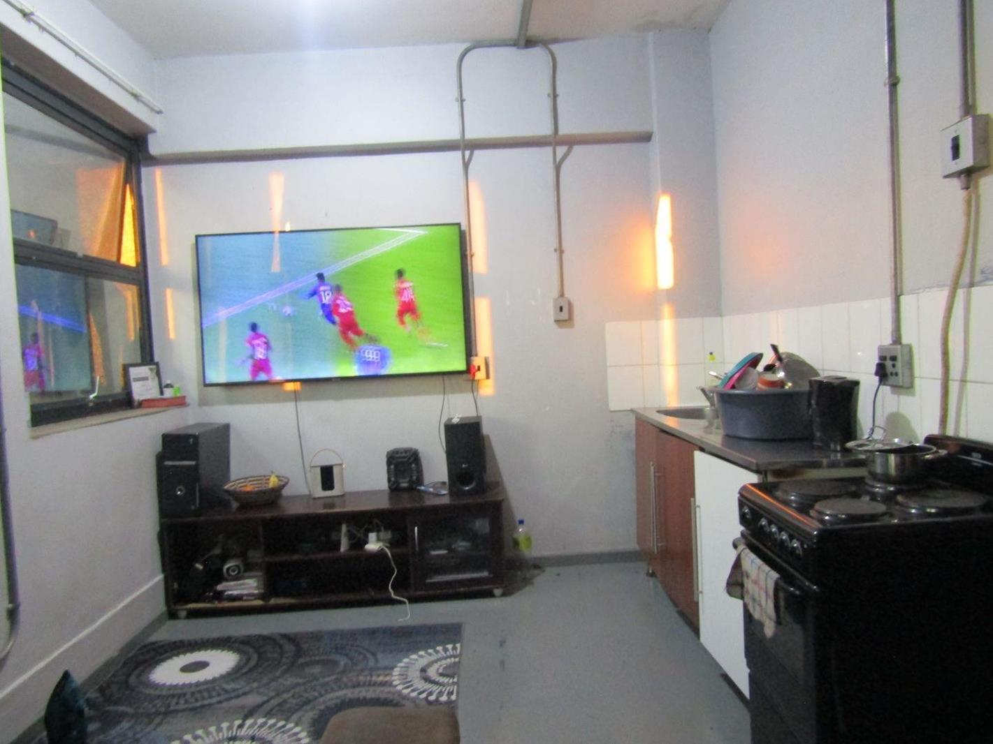 Studio Apartment in Johannesburg CBD