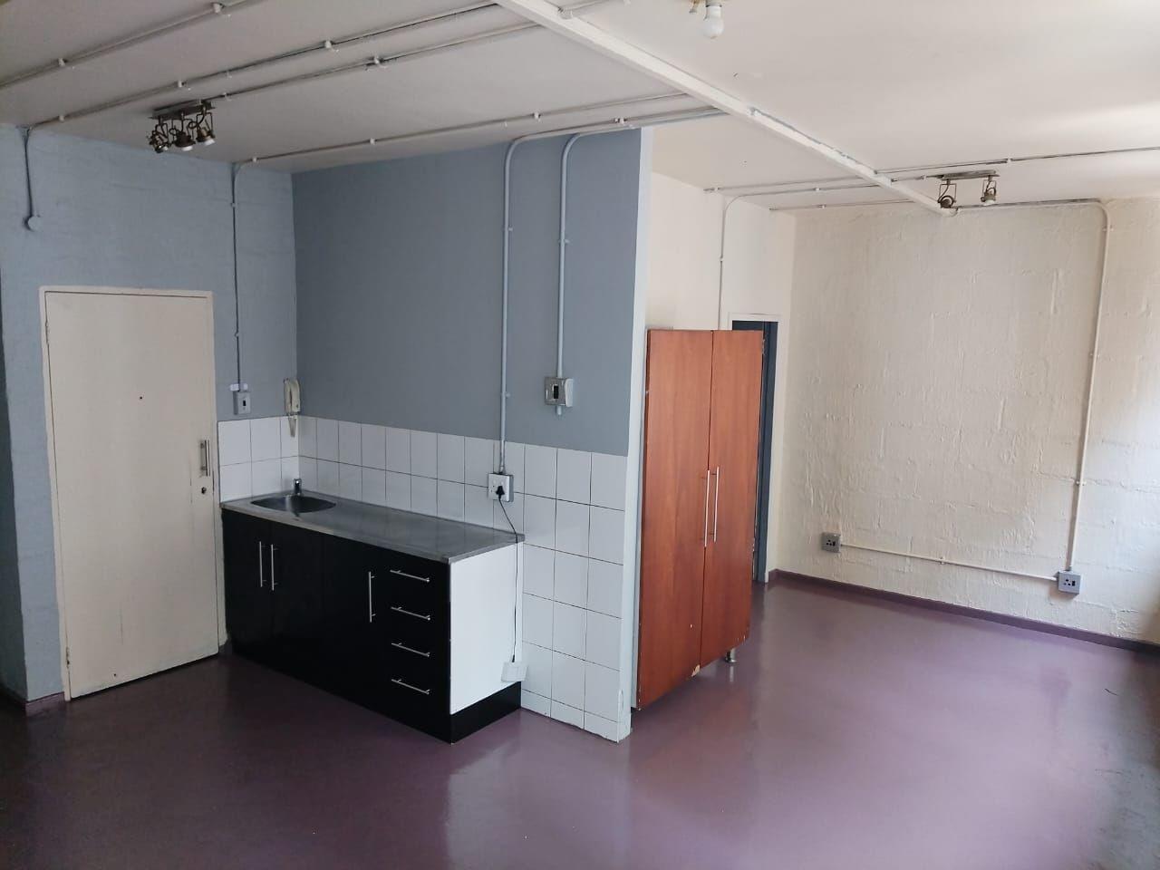 Studio Apartment in Johannesburg CBD