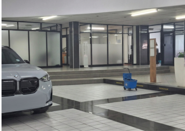2 203 m² Industrial space