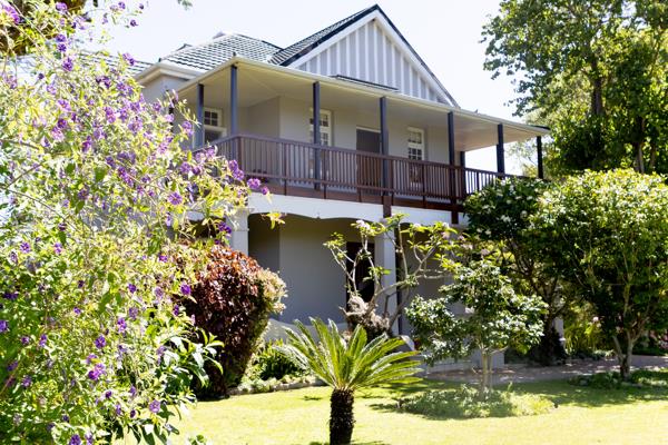 5 Bedroom House