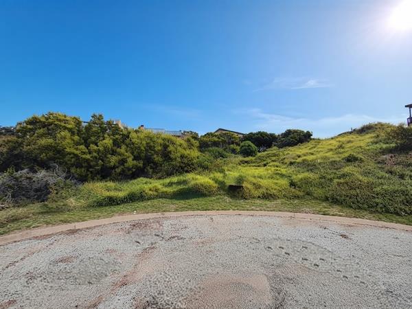 798 m² Land