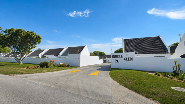 2 Bedroom Townhouse