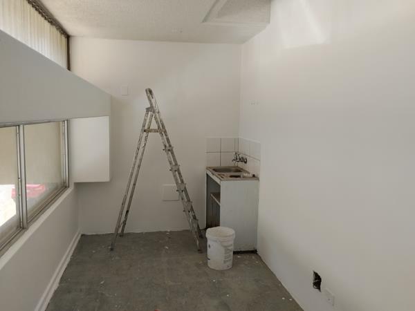 359 m² Retail Space