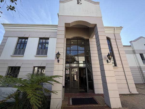 204.1 m² Commercial space