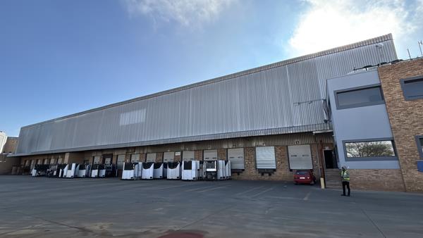 3 780 m² Industrial space