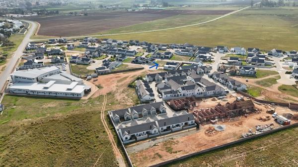 239 m² Land
