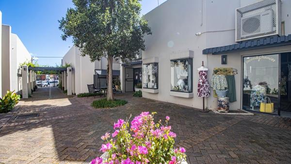 55.2 m² Commercial space