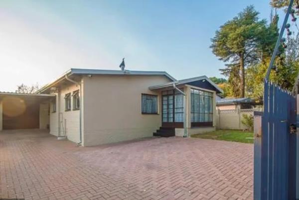 2 Bedroom House