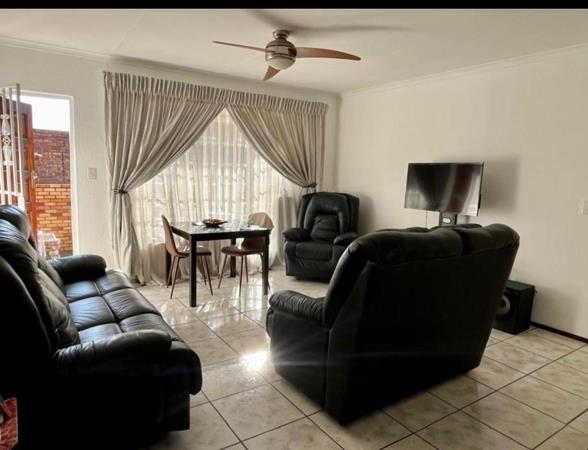 2 Bedroom Simplex