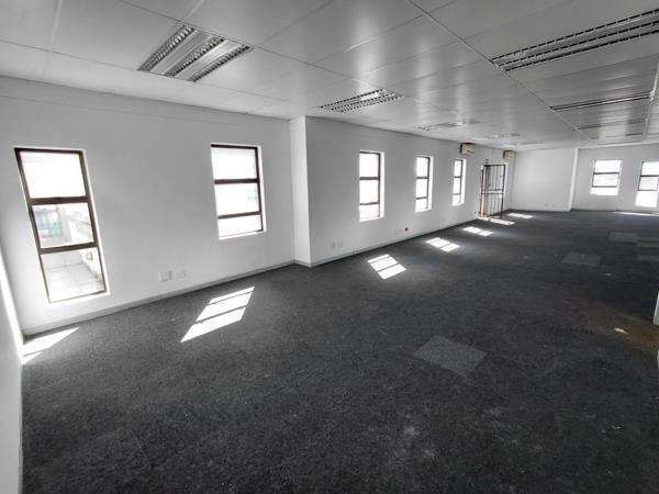 233 m² Commercial space