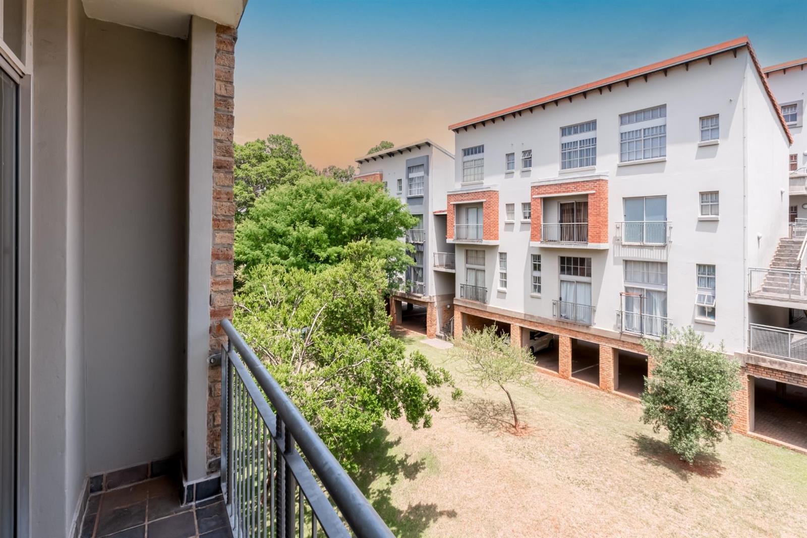1 Bedroom Apartment in Houghton Estate