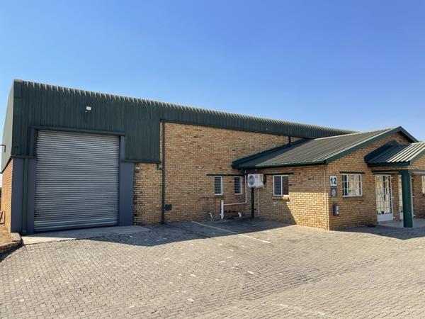 290 m² Industrial space