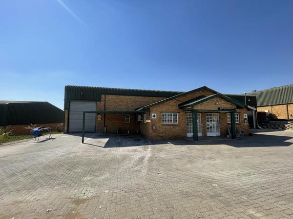 290 m² Industrial space