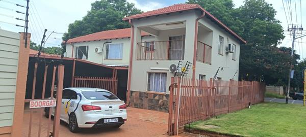 9 Bedroom House