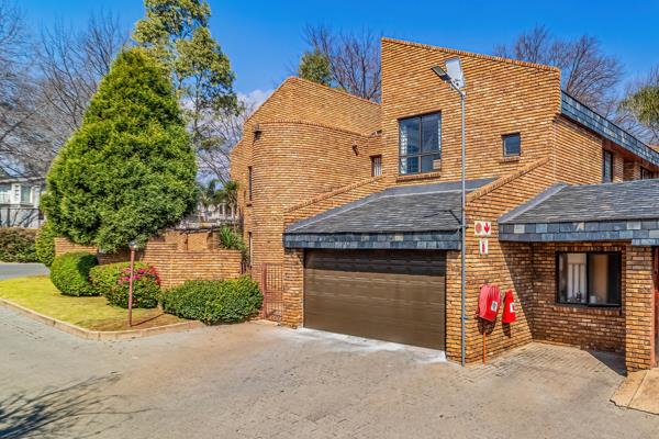 5 Bedroom Townhouse