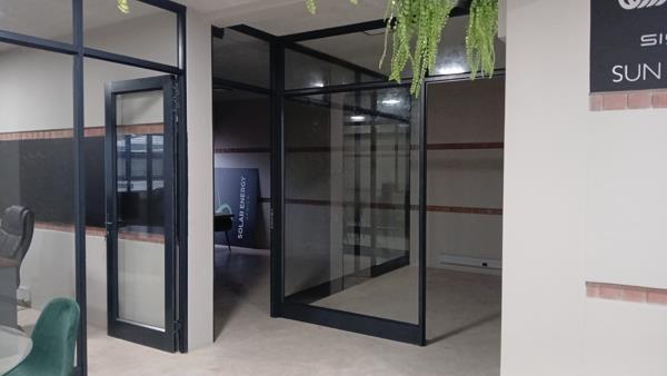 130 m² Commercial space