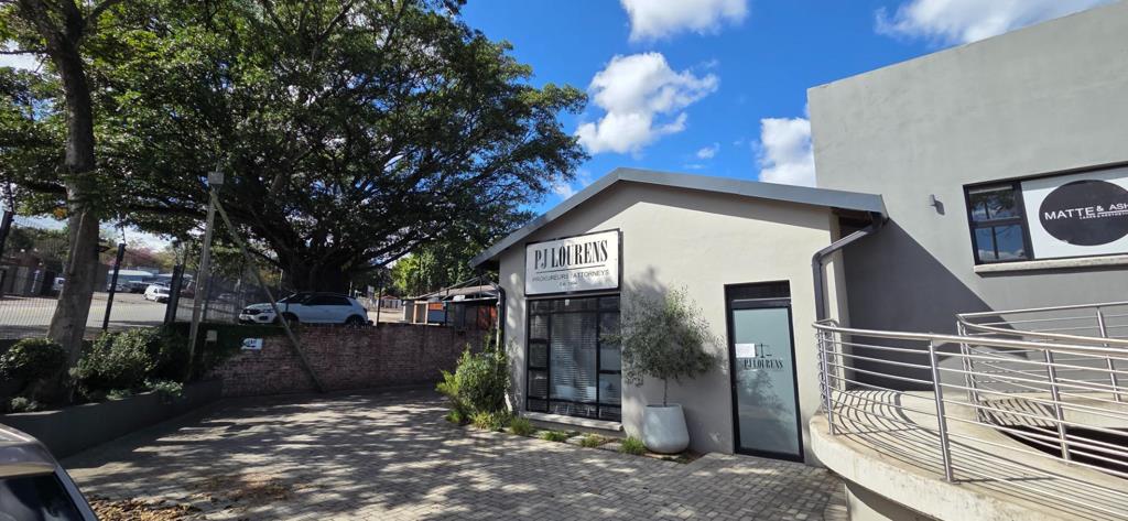 122 m² Commercial space